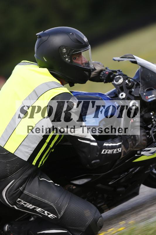 Archiv-2025/22 06.06.2025 DISCOVER the BIKE ADR/Race 3 rot/70